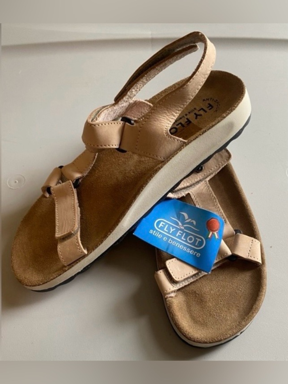 Fly Flot Women's Tan Flats
